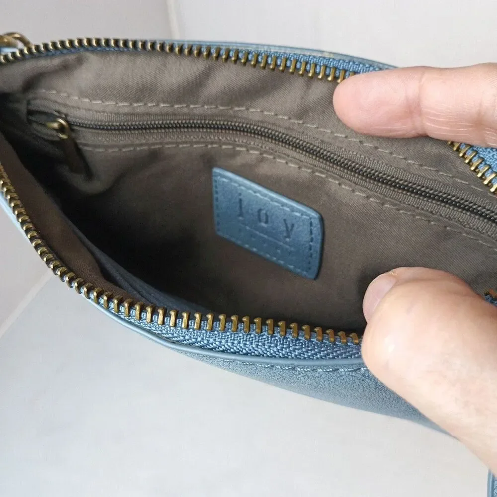 Joy Wallet Wristlet‎ Clutch Card Holder Blue Grey Faux Leather Purse Miss Chain